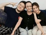娱乐八卦姐妹吃瓜视频,姐妹吃瓜视频带你领略明星幕后故事